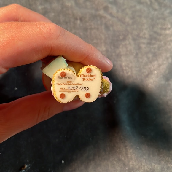 Cherished Teddies Avon Cora "You've Put A Spell On Me” - Picture 4 of 4